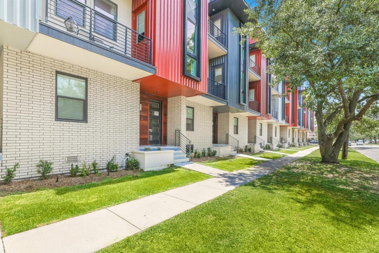 Holiday home Spacious 4br Townhouse With Amenities