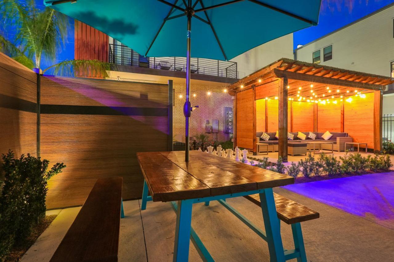 Holiday home Spacious 4br Townhouse With Amenities New Orleans